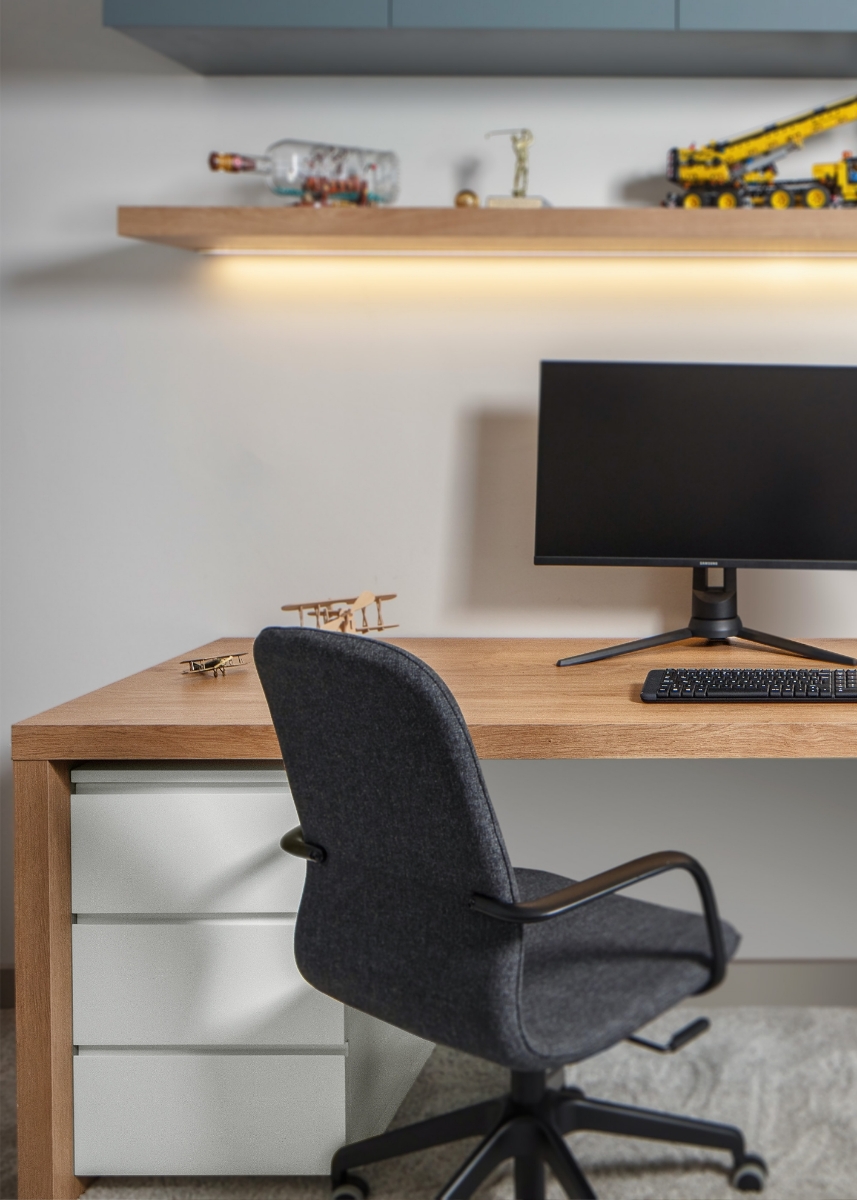 Minimalist Oak Desk with 3 Drawers Caisson